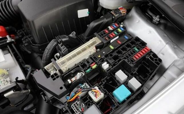 5 Pasos para reemplazar el relé de la bomba de gasolina sin ser experto